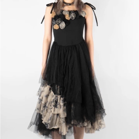 Dresses & Skirts - SALE I BY COOKIE H
Handmade Full Moon Xiomara Slip Dress 2.0 Black